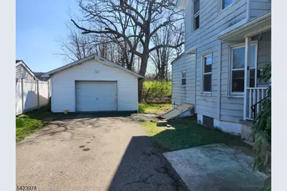 5 Locust St, Wanaque, NJ 07420 - Photo 7