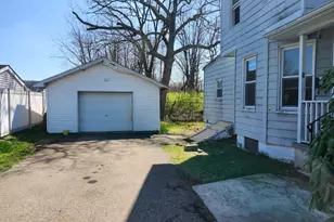5 Locust St, Wanaque, NJ 07420 - Photo 7