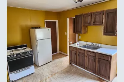 5 Locust St, Wanaque, NJ 07420 - Photo 19