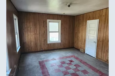 5 Locust St, Wanaque, NJ 07420 - Photo 21