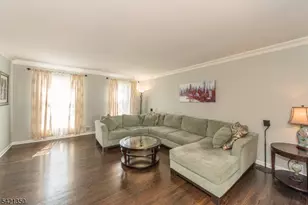 12 Fox Run, Parsippany, NJ 07054 - Photo 3