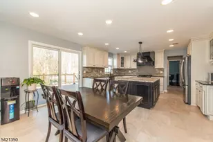 12 Fox Run, Parsippany, NJ 07054 - Photo 9