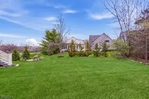 2 Bluffs Ct, Hamburg, NJ 07419 - Photo 41