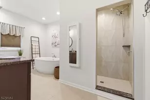 2 Bluffs Ct, Hamburg, NJ 07419 - Photo 21