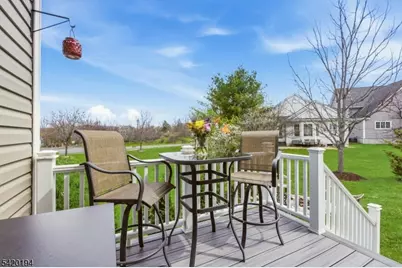 2 Bluffs Ct, Hamburg, NJ 07419 - Photo 41