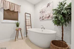 2 Bluffs Ct, Hamburg, NJ 07419 - Photo 23