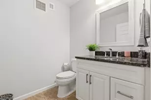 2 Bluffs Ct, Hamburg, NJ 07419 - Photo 37