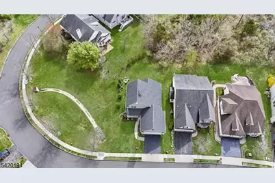 2 Bluffs Ct, Hamburg, NJ 07419 - Photo 47
