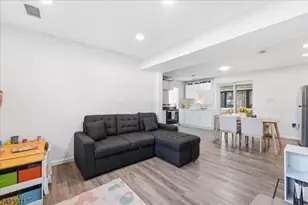 38 Holiday Dr, Hopatcong, NJ 07843 - Photo 25