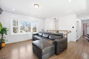 38 Holiday Dr, Hopatcong, NJ 07843 - Photo 5