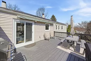 38 Holiday Dr, Hopatcong, NJ 07843 - Photo 37