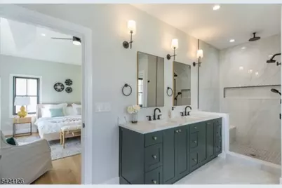 28 Bennington Rd, Livingston, NJ 07039 - Photo 27