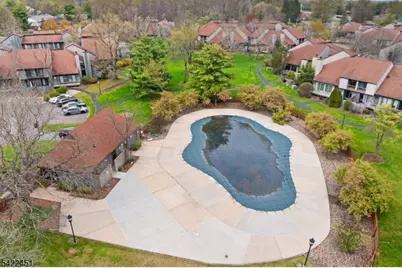 124 Bluebird Dr, Hillsborough Township, NJ 08844 - Photo 25