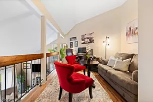 124 Bluebird Dr, Hillsborough Township, NJ 08844 - Photo 15