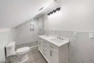 77 Greenbrook Rd, Middlesex, NJ 08846 - Photo 21