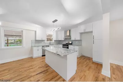 77 Greenbrook Rd, Middlesex, NJ 08846 - Photo 5
