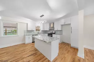 77 Greenbrook Rd, Middlesex, NJ 08846 - Photo 5
