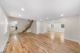 77 Greenbrook Rd, Middlesex, NJ 08846 - Photo 9