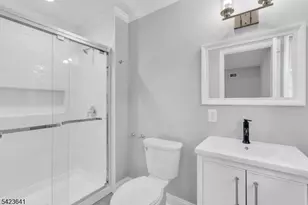 24 A Hollywood Ave, Cranford Township, NJ 07016 - Photo 33