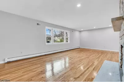 24A Hollywood Ave, Cranford Township, NJ 07016 - Photo 11