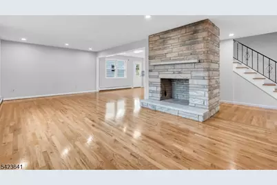 24A Hollywood Ave, Cranford Township, NJ 07016 - Photo 7