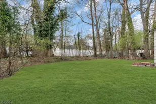 24 A Hollywood Ave, Cranford Township, NJ 07016 - Photo 39