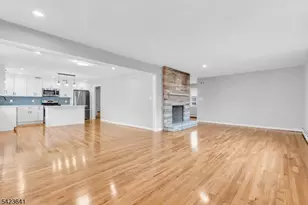 24 A Hollywood Ave, Cranford Township, NJ 07016 - Photo 9