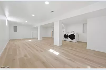 47 Darling Ave, Bloomfield, NJ 07003 - Photo 33