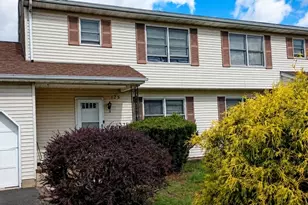 125 Alcorne St, Franklin Township, NJ 08873 - Photo 1