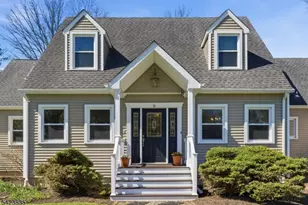 3 Brown Ct, Clinton Township, NJ 08801 - Photo 3