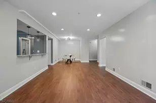 3108 Schindler Ln, Wayne Twp., NJ 07470 - Photo 5