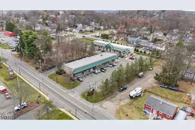 50 Hopatchung Rd, Hopatcong, NJ 07843 - Photo 13