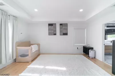 0058 26th St, Fair Lawn, NJ 07410 - Photo 17