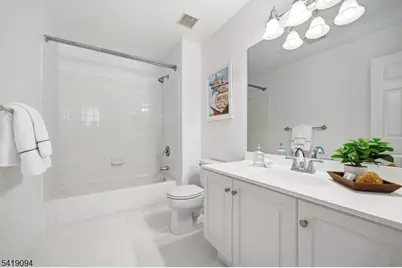 90 Glen Rock Rd, Cedar Grove, NJ 07009 - Photo 33