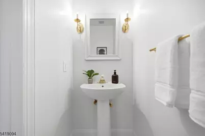 90 Glen Rock Rd, Cedar Grove, NJ 07009 - Photo 25