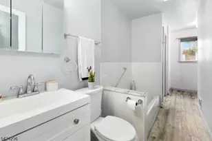 44 James Ave, Clark Township, NJ 07066 - Photo 15