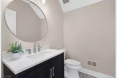 9 Brookside Dr, Warren Township, NJ 07059 - Photo 5