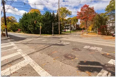 179 S Maple Ave, Ridgewood, NJ 07450 - Photo 27