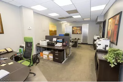 179 S Maple Ave, Ridgewood, NJ 07450 - Photo 9