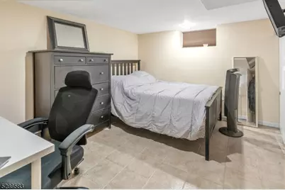 721 Sheridan Ave, Roselle, NJ 07203 - Photo 23