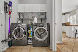 234 Jackson St, Bridgewater, NJ 08807 - Photo 19