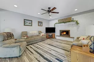 16 Maple Hill Rd, Clifton, NJ 07013 - Photo 15