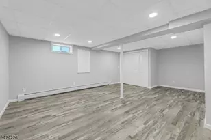 16 Maple Hill Rd, Clifton, NJ 07013 - Photo 31