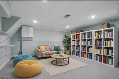 395 Meadowbrook Ln, South Orange, NJ 07079 - Photo 35