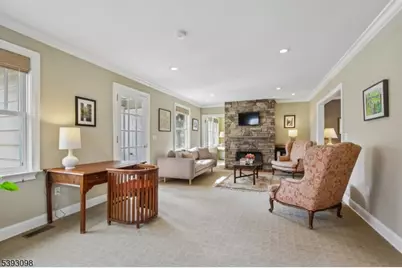 395 Meadowbrook Ln, South Orange, NJ 07079 - Photo 9