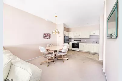 9211 Richmond Rd #211, West Milford, NJ 07480 - Photo 17