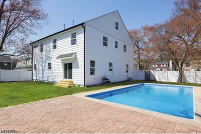 2274 Lyde Pl, Scotch Plains Township, NJ 07076 - Photo 29