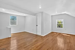 562 Tremont Ave, Orange, NJ 07050 - Photo 23