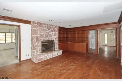 1495 Fox Trl, Mountainside, NJ 07092 - Photo 21