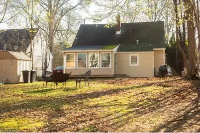 12 Central Ave, Pompton Lakes, NJ 07442 - Photo 13